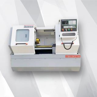 Máquina de torno CNC ALCK6136